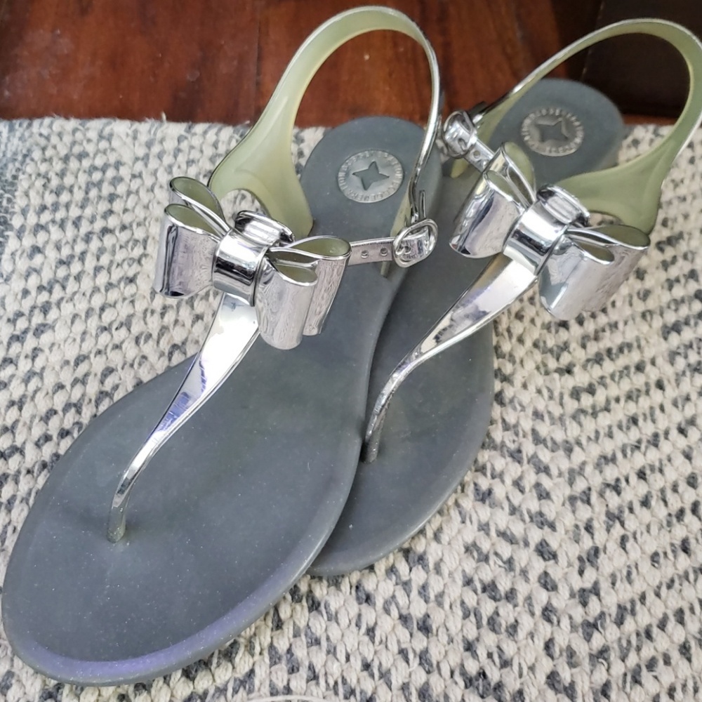 BCBG Demee SILVER BOW